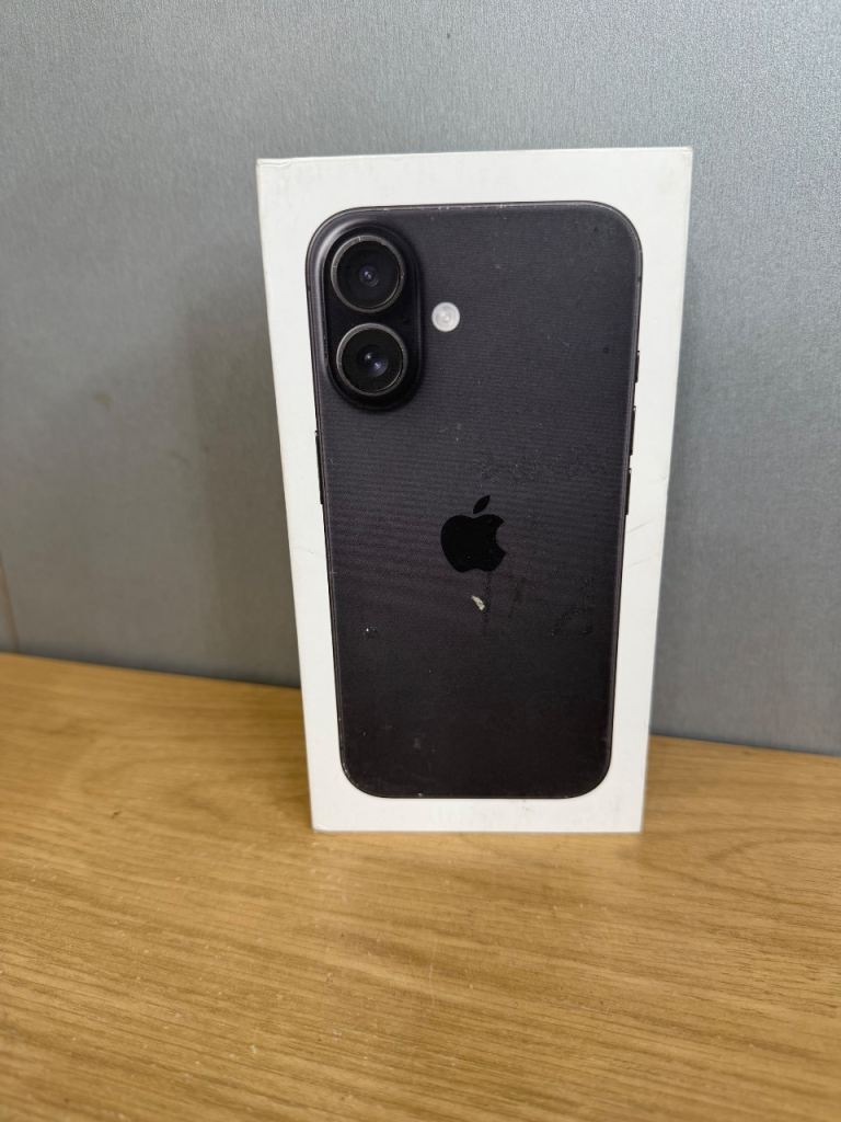 Apple iPhone 16 Black 128gb Brandnew sealed 1 year warranty 