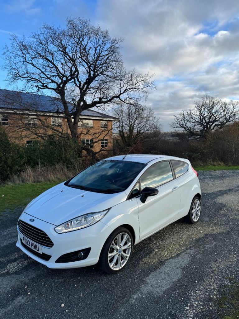 Ford, FIESTA, Hatchback, 2013, Manual, 998 (cc), 3 doors