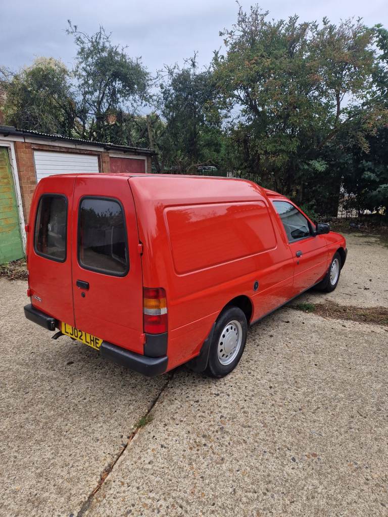 Ford Escort Van, 2002, Manual, 1753 (cc)