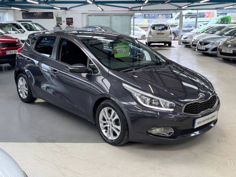 2013 Kia Ceed 1.6 CRDi EcoDynamics 2 Hatchback 5dr Diesel Manual Euro 5 (s/s) (126 bhp) Hatchback...