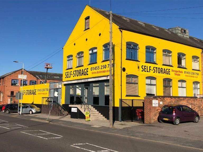 SELF-STORAGE UNITS - Dry Safe Secure - Small Medium Large From £10.82 + vat per week