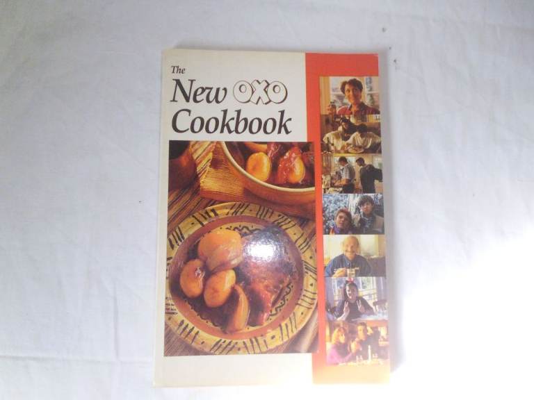 COOK BOOK - THE NEW OXO COOKBOOK