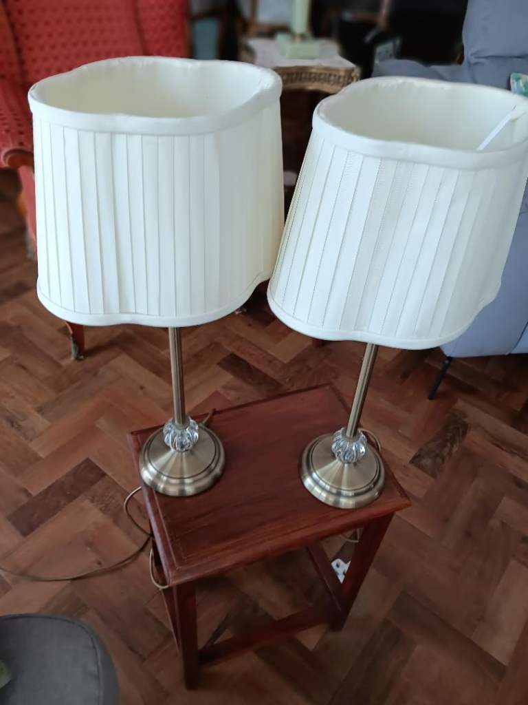 Pair of Table Lamps with Cream Pleated Shades – Good Condition