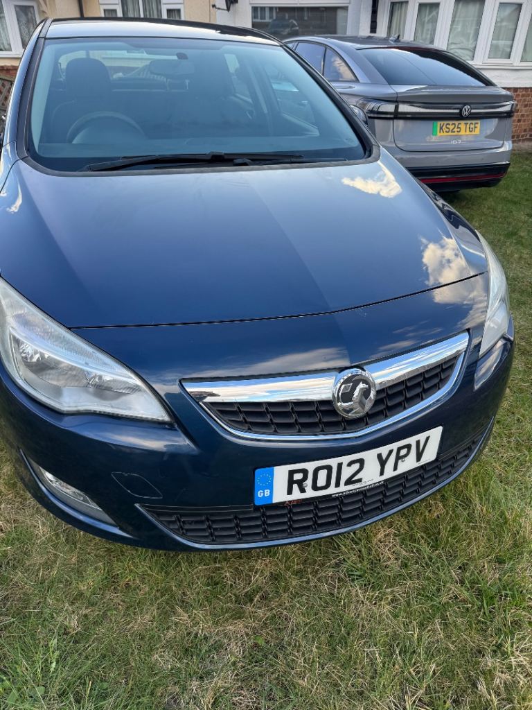 Vauxhall, ASTRA, Hatchback, 2012, Manual, 1398 (cc), 5 doors