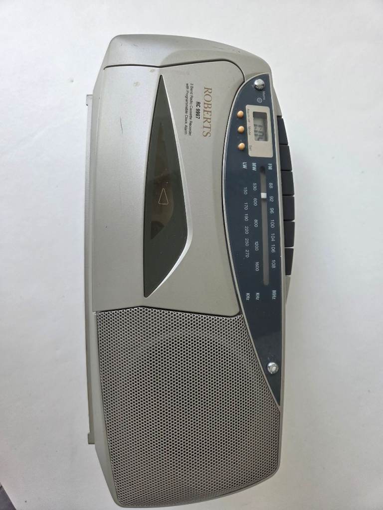 Roberts RC 9907 Stereo Radio Cassette Player Mains or Battery