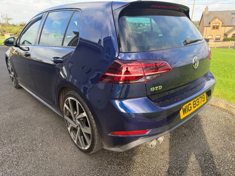 Volkswagen, GOLF, Hatchback, 2017, Semi-Auto, 1968 (cc), 5 doors