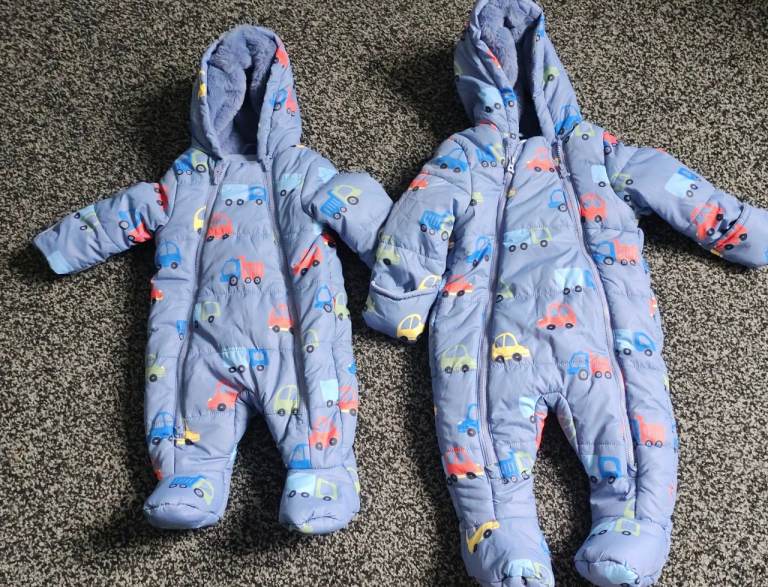 2x Baby Boys Blue Snowsuits – Car Print, Fleece Lined Warm Winter All‑In‑One 