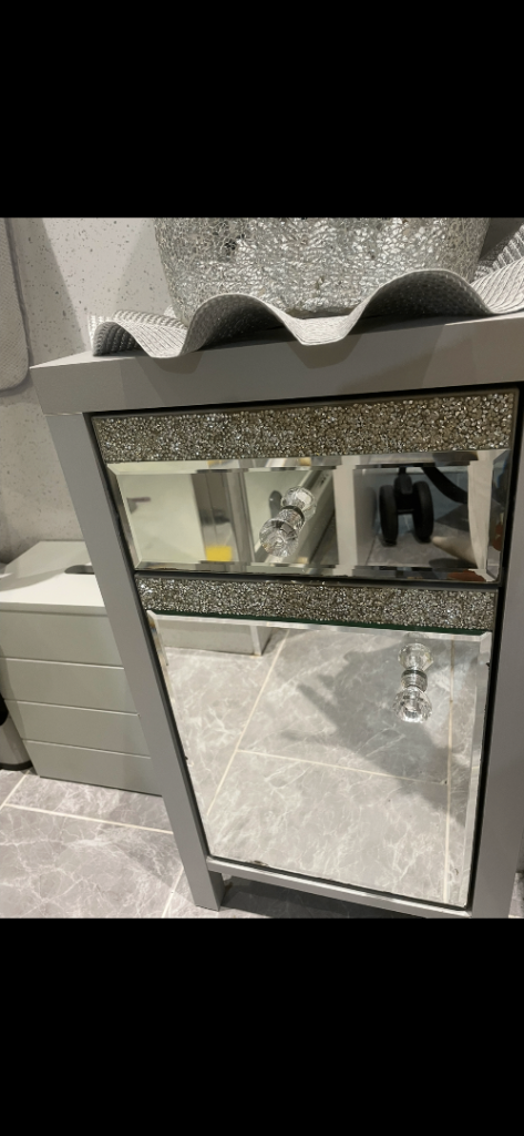 Next Bathroom unit