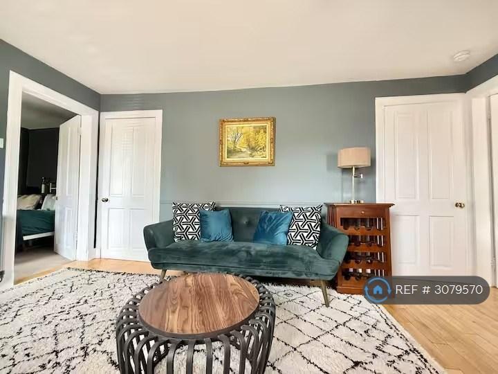 2 bedroom house in Carlton Terrace Mews, Edinburgh, EH7 (2 bed) (#3079570)