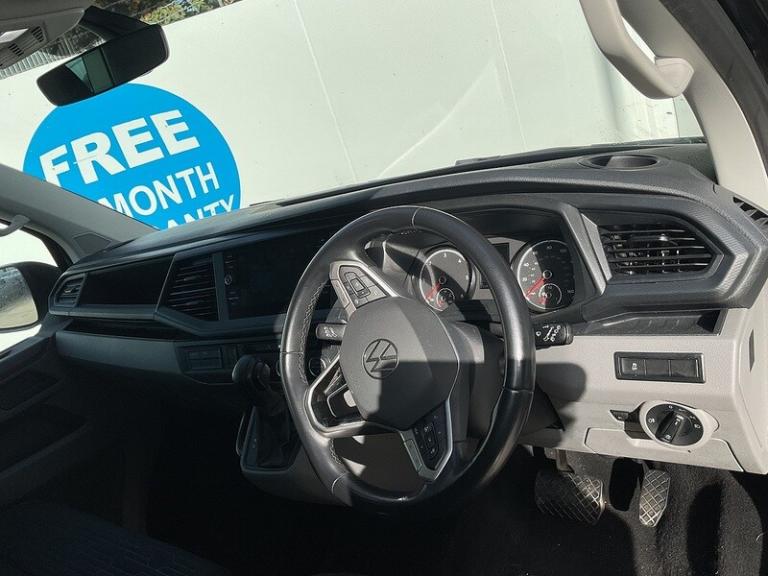 2022 Volkswagen Transporter Shuttle 2.0 TDI 150PS SE Minibus DSG MPV DIESEL Automatic