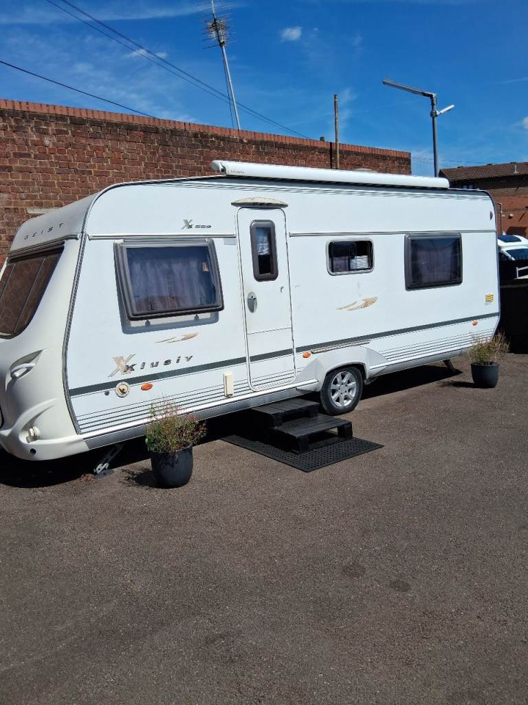 Geist caravan. 