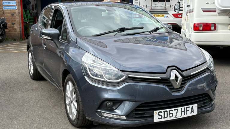 2017 Renault Clio 1.2 16V Dynamique Nav 5dr HATCHBACK Petrol Manual