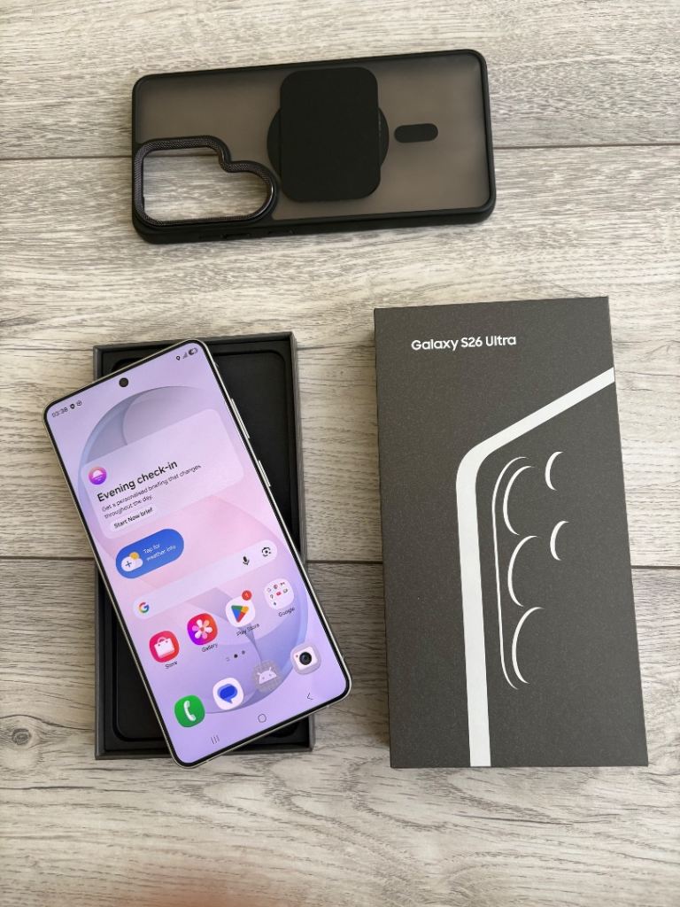 Samsung Galaxy S26 Ultra 512GB ( 3 Weeks Old ) 