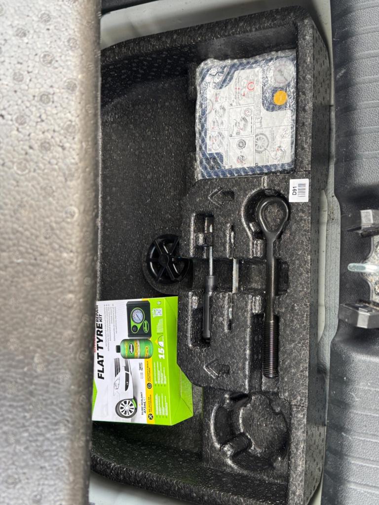 2017 Kia Niro 1.6h GDi 3 DCT Euro 6 (s/s) 5dr ESTATE Petrol/Electric Hybrid Automatic