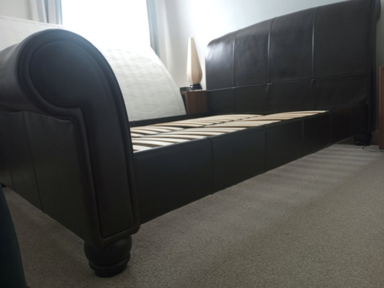 Luxury Treviso Real Leather King-size Bed frame
