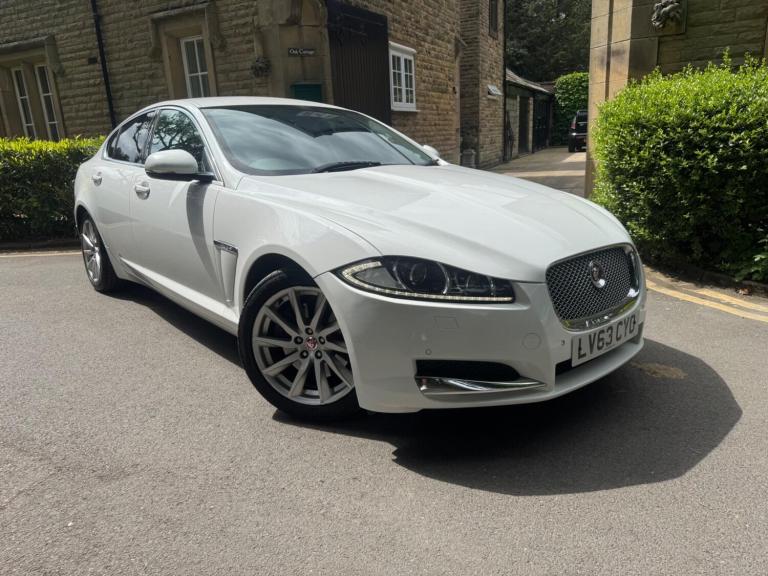 2013 Jaguar XF 2.2d [200] Premium Luxury 4dr Auto SALOON DIESEL Automatic