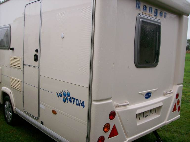 bailey ranger 4 berth 2008 end shower/dressing room immaculate condition 