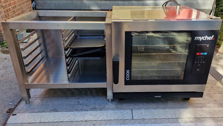 MYCHEF COOK COMMERCIAL OVEN WITH STAND AND TRAYS FULLY WORKING EXCELLENT CONDITION 