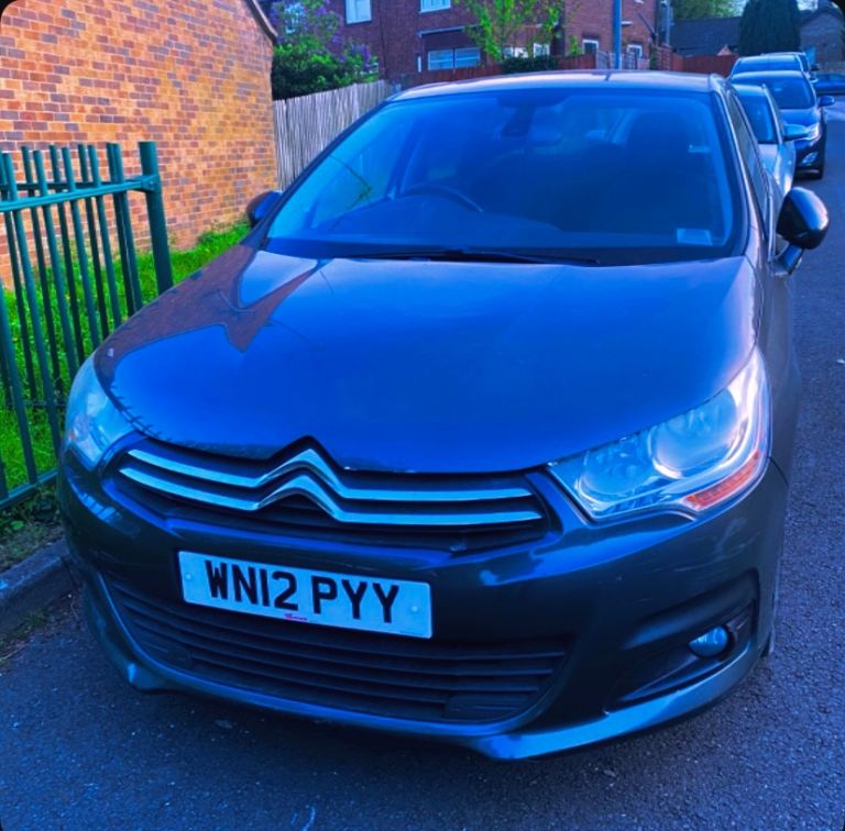 C4 AUTOMATIC £20Tax full years 12Month mot 