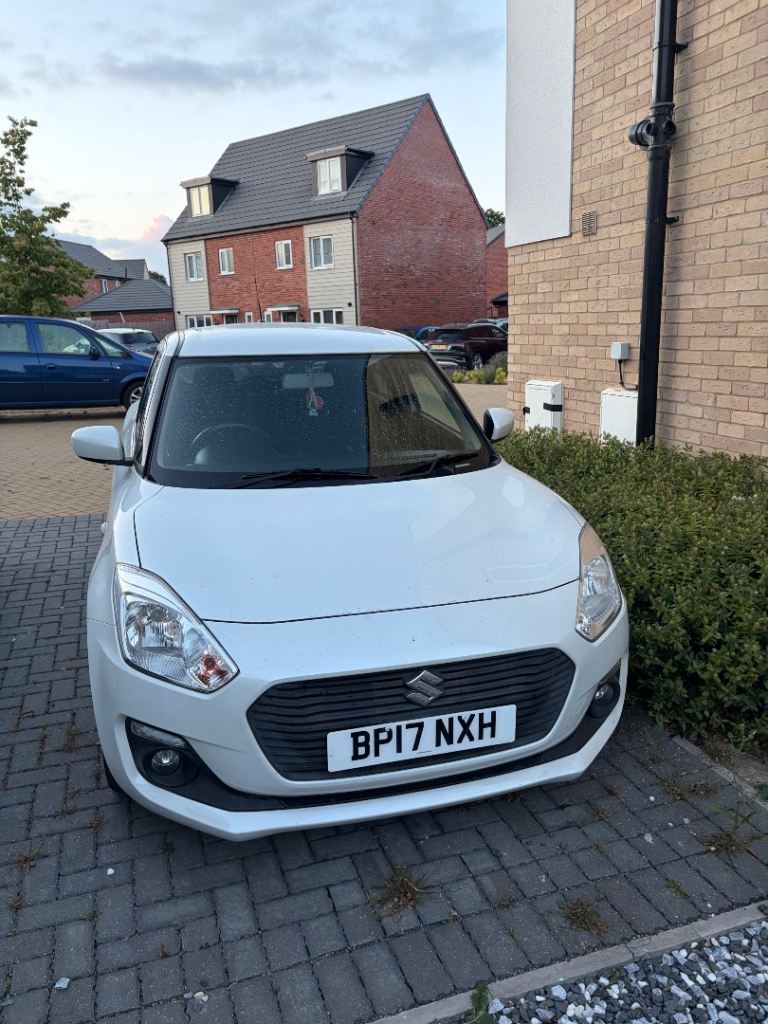 Suzuki, SWIFT, Hatchback, 2017, Manual, 998 (cc), 5 doors