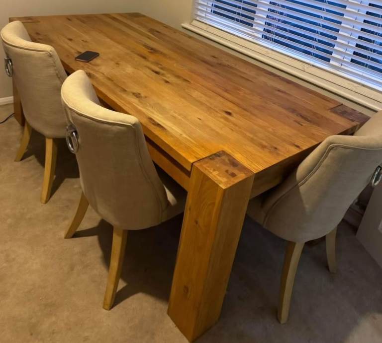 Oak dining table