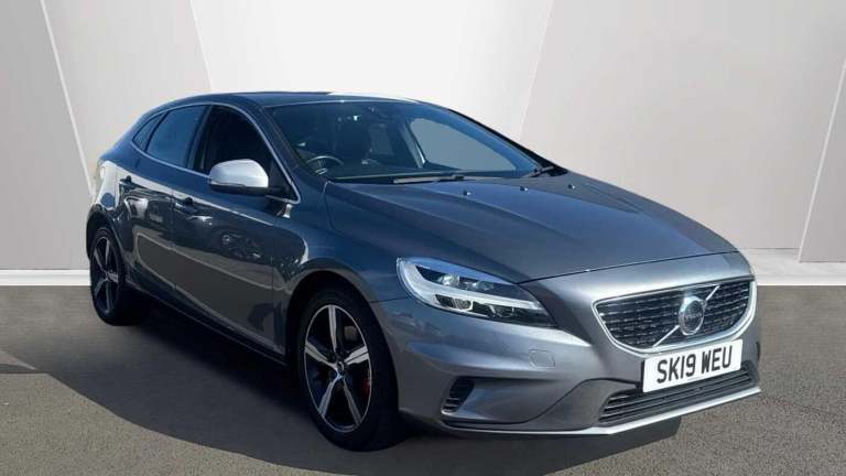 2019 Volvo V40 T2 R-Design HATCHBACK Petrol Manual
