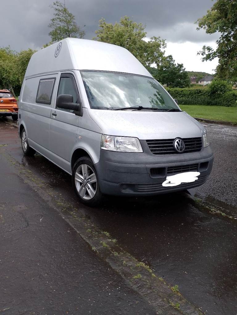 VW T5 (T32) Professionally Converted Hitop Campervan