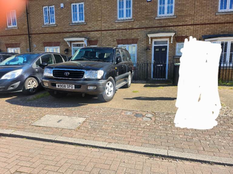 TOYOTA LANDCRUISER-AMAZON-Petrol 4.7-Automatic 