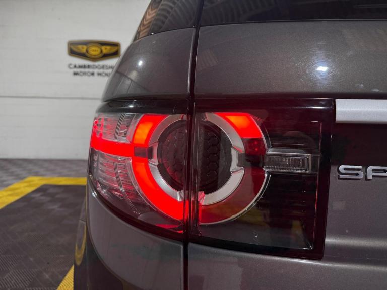 2017 Land Rover Discovery Sport 2.0 TD4 HSE Luxury Auto 4WD Euro 6 (s/s) 5dr ESTATE Diesel Automatic