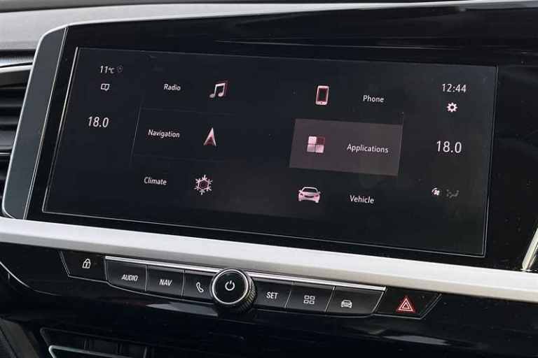 2023 Vauxhall Grandland 1.2 Turbo GS 5dr Auto HATCHBACK PETROL Automatic