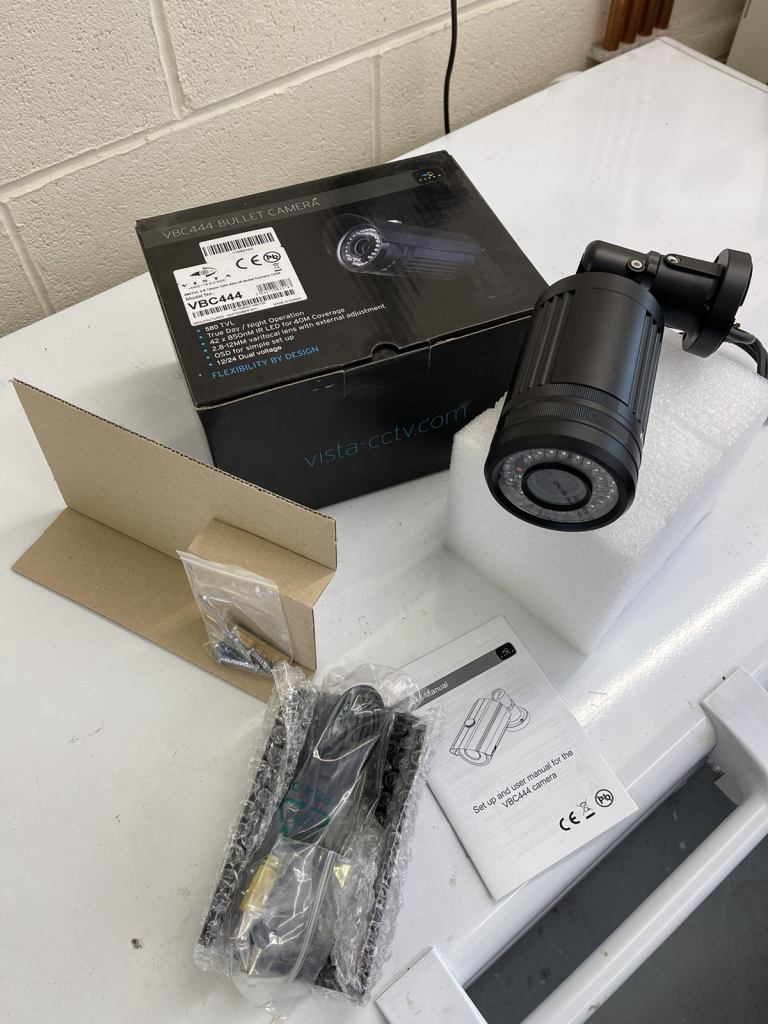 Vista VBC444 2.8 mm to 12mm Ir Bullet camera 12/24 volt