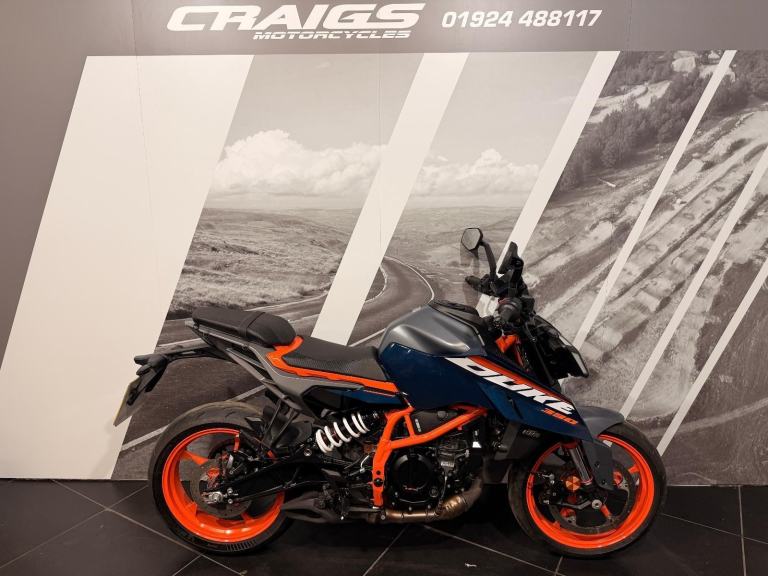 KTM 390 DUKE ONLY 646 MILES STREET BIKE AT CRAIGS MOTORCYCLES 