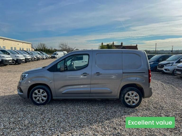 2019 Vauxhall Combo SWB L1H1 Low Roof 2300 Air Con Alloys Nav Sensors EURO 6 NO VAT Panel Van Die...