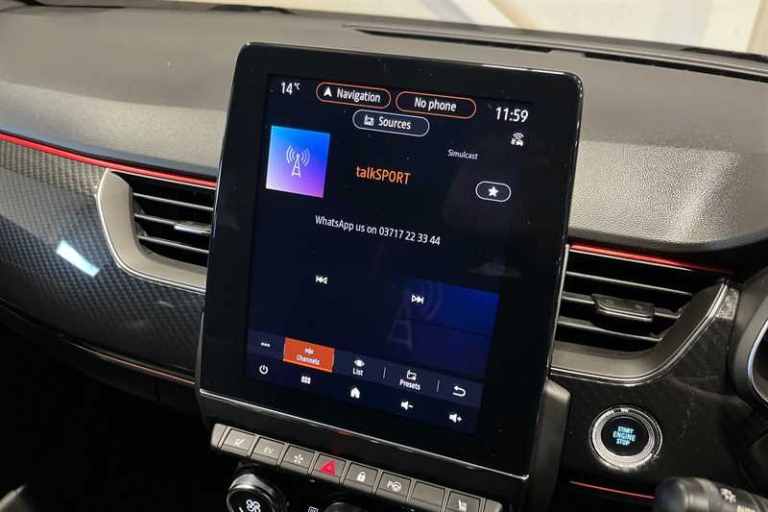 2022 Renault Arkana 1.6 E-TECH Hybrid 145 R.S. Line 5dr Auto COUPE PETROL/ELECTRIC Automatic