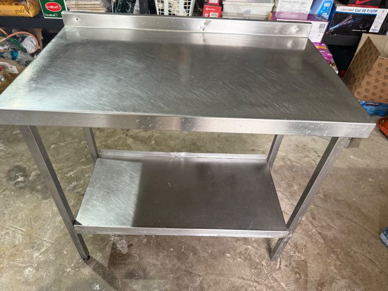 Commercial kitchen Work table