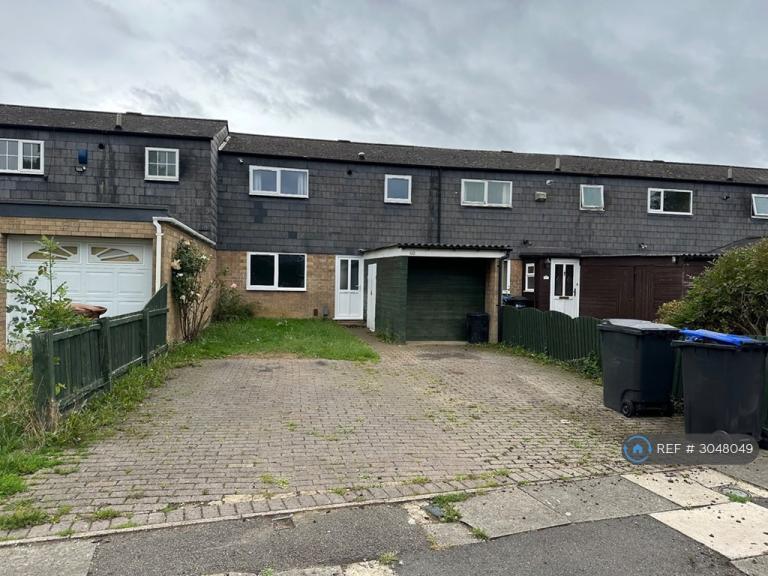 3 bedroom house in Campion Court, Northampton, NN3 (3 bed) (#3048049)