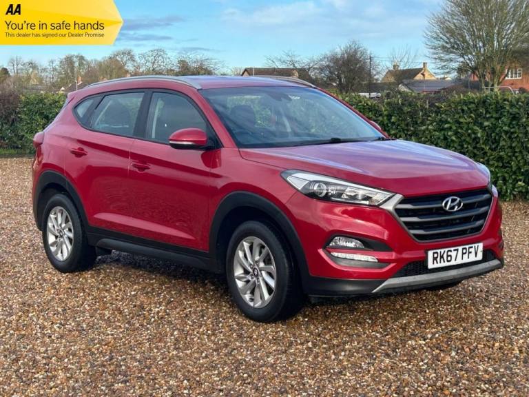 2017 67 HYUNDAI TUCSON 1.6 GDI BLUE DRIVE SE NAV SUV 5DR PETROL MANUAL EURO 6 (S