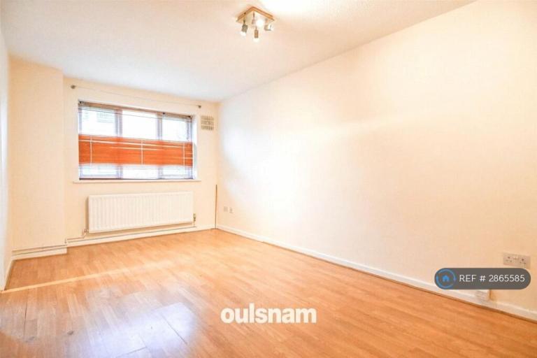 1 bedroom flat in Richard Lighton House, Birmingham, B1 (1 bed) (#2865585)
