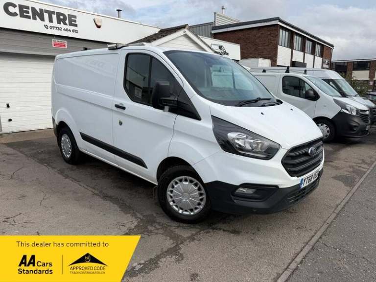 Ford Transit Custom 320 BASE P/V L1 H1