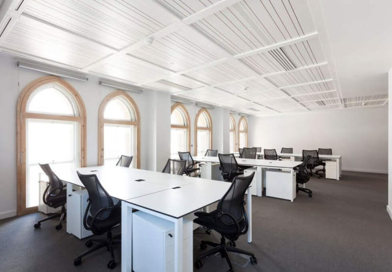 Private Offices From 3 to 65 People in Liverpool Street - Modern and Creative Style Building