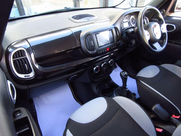 2015 Fiat 500L 1.3 Multijet 85 Pop Star 5dr Dualogic MPV DIESEL Automatic