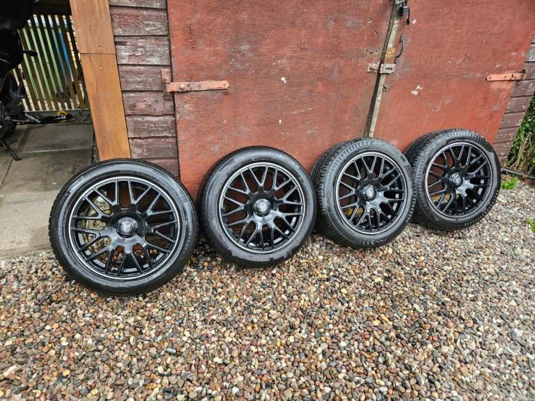 Wheelbase Fox VR3 Alloys 