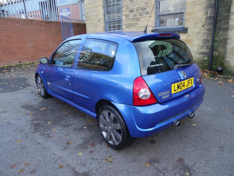 RENAULT CLIO 2.0 16v Renaultsport Blue Manual Petrol 2004