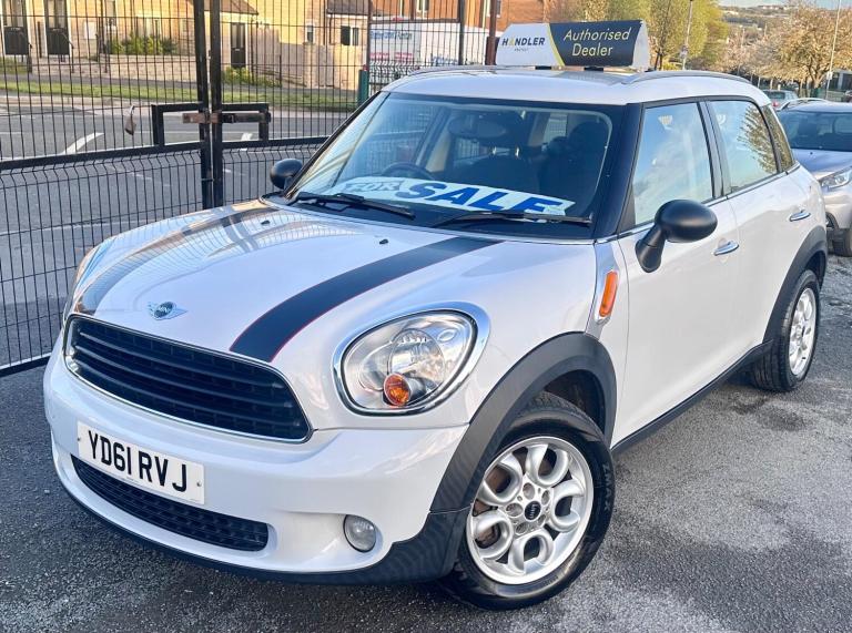 2011 MINI Countryman 1.6 One Euro 5 (s/s) 5dr HATCHBACK Petrol Manual