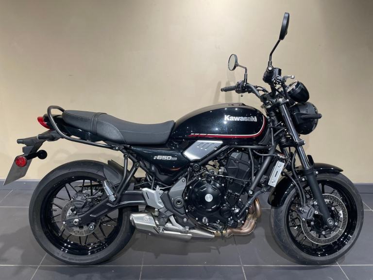 Kawasaki Z650RS Z650 RS in Black 2023