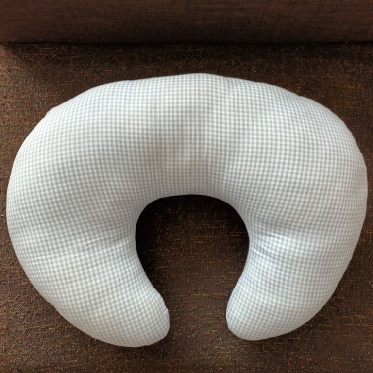 Brand new Widgey nursing pillow