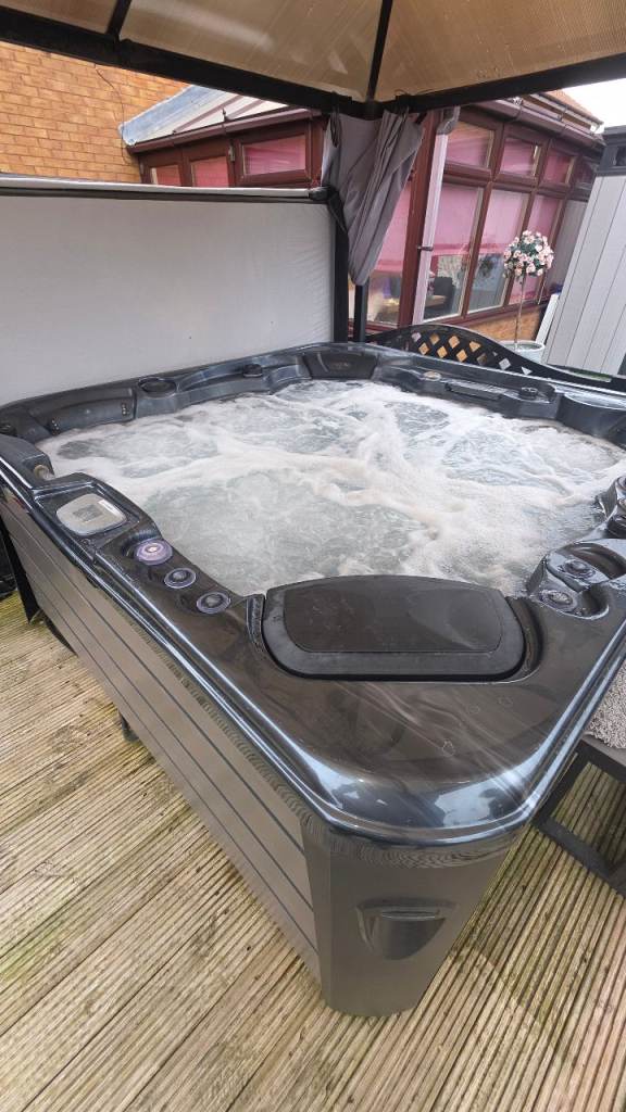 Six person hot tub