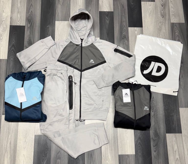 Wholesale polyester tracksuits 