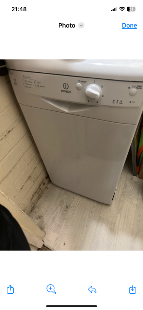 Indesit slimline dishwasher 