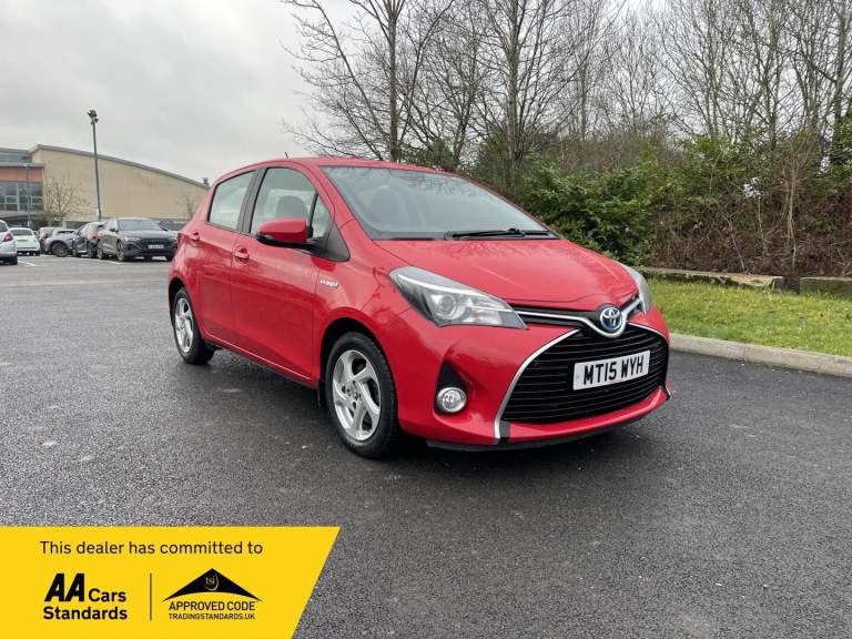2015 Toyota Yaris 1.5 VVT-h Icon E-CVT Euro 6 5dr HATCHBACK Petrol/Electric Hybrid Automatic